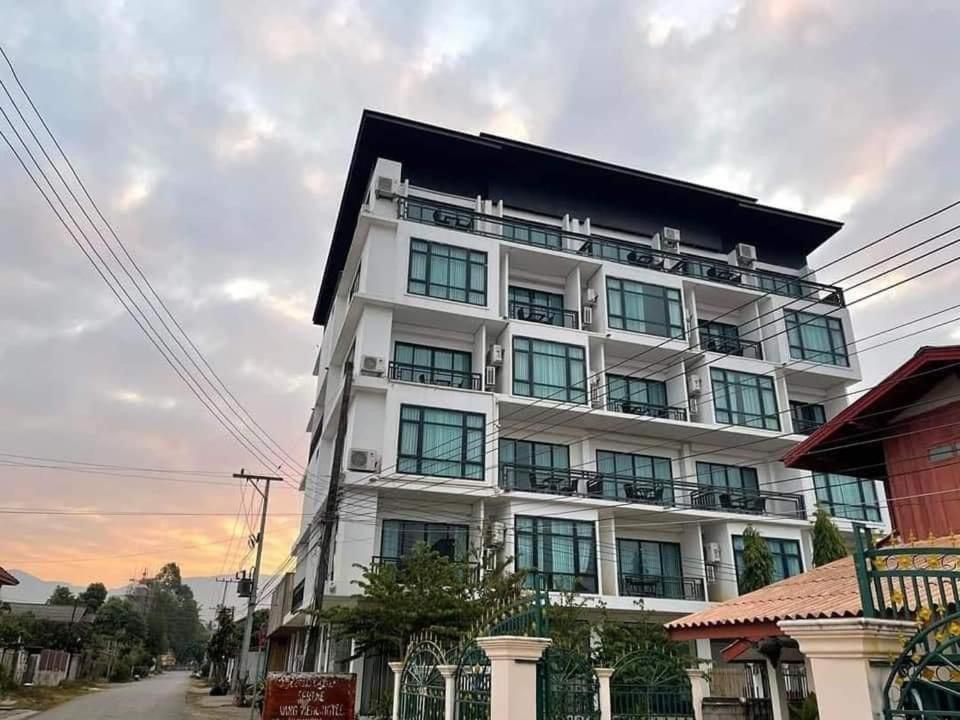 Vang Vieng Topview Hotel Ngoại thất bức ảnh